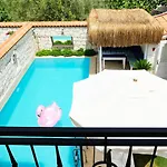 Bade Alacati Bed & Breakfast 3*