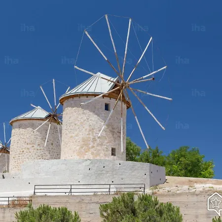 Oda ve Kahvaltı Bade Alacati İzmir