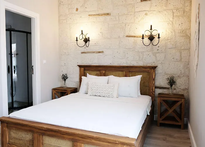Oda ve Kahvaltı Bade Alacati
