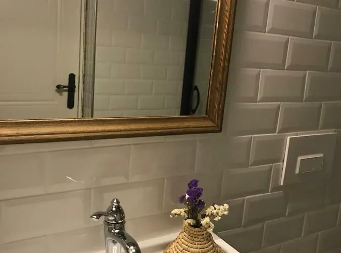 Oda ve Kahvaltı Bade Alacati İzmir