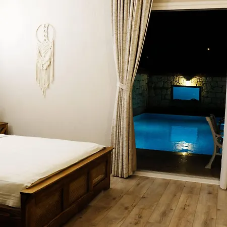 Bade Alacati فندق مبيت وإفطار إزمير