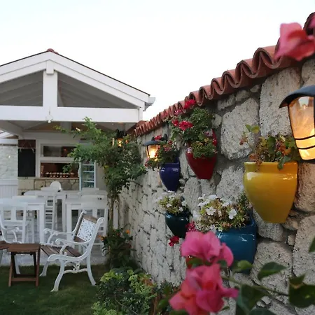 فندق مبيت وإفطار Bade Alacati 3*