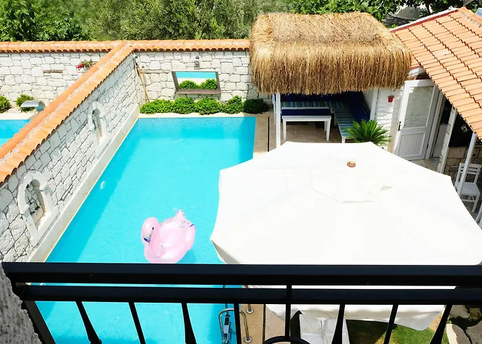 Bade Alacati Bed & Breakfast 3*